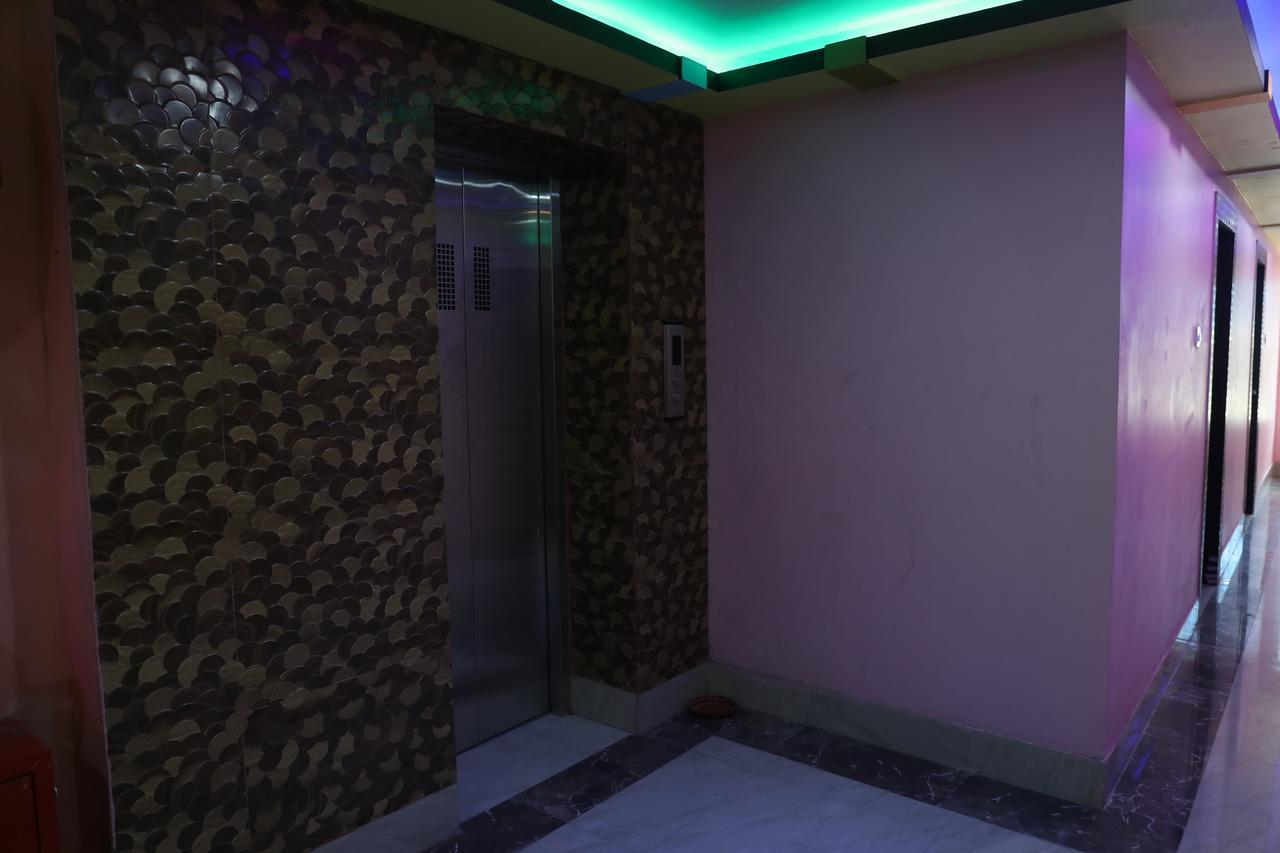Hotel S.T. Apple 迪卡 外观 照片