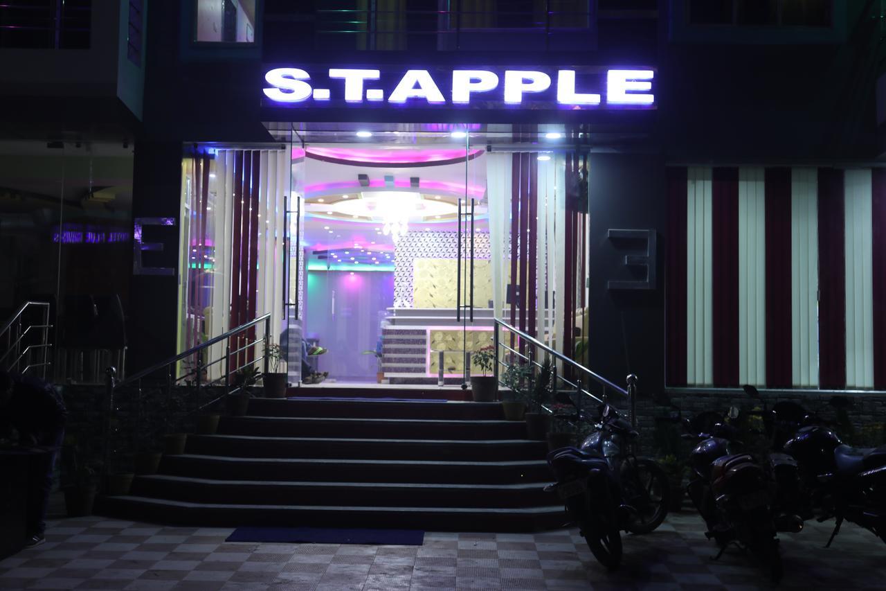 Hotel S.T. Apple 迪卡 外观 照片