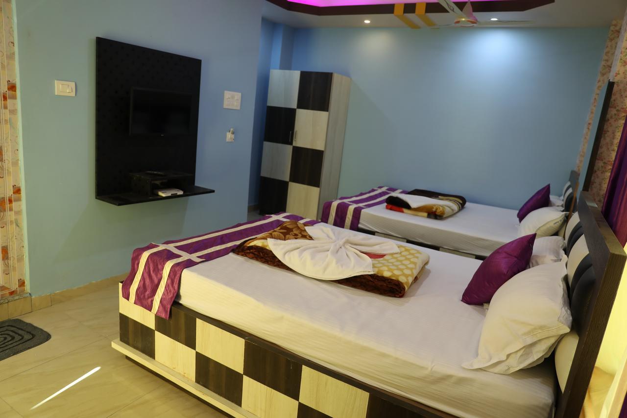 Hotel S.T. Apple 迪卡 外观 照片